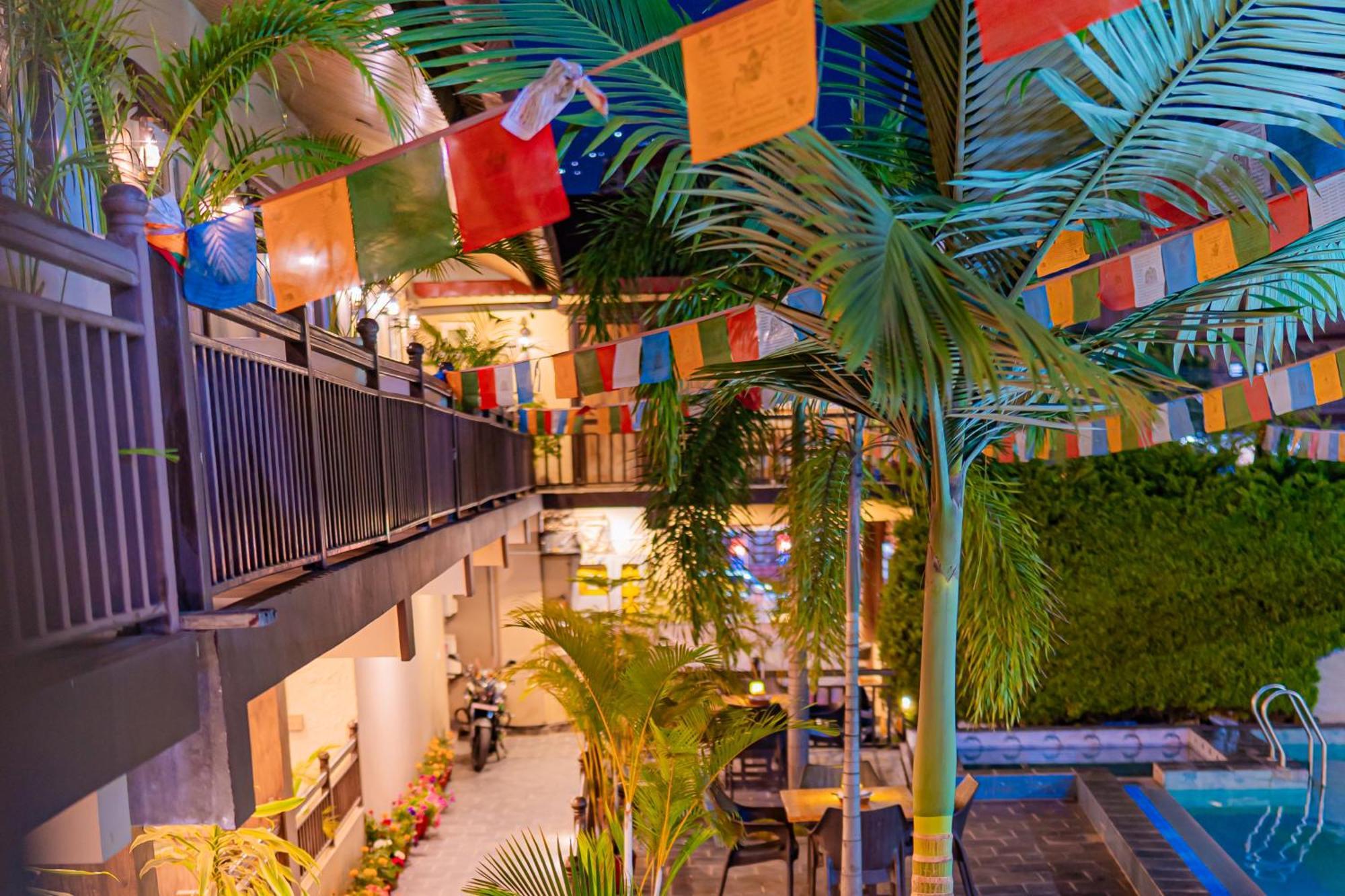 Busy Bee Resort, Ποκάρα Εξωτερικό φωτογραφία