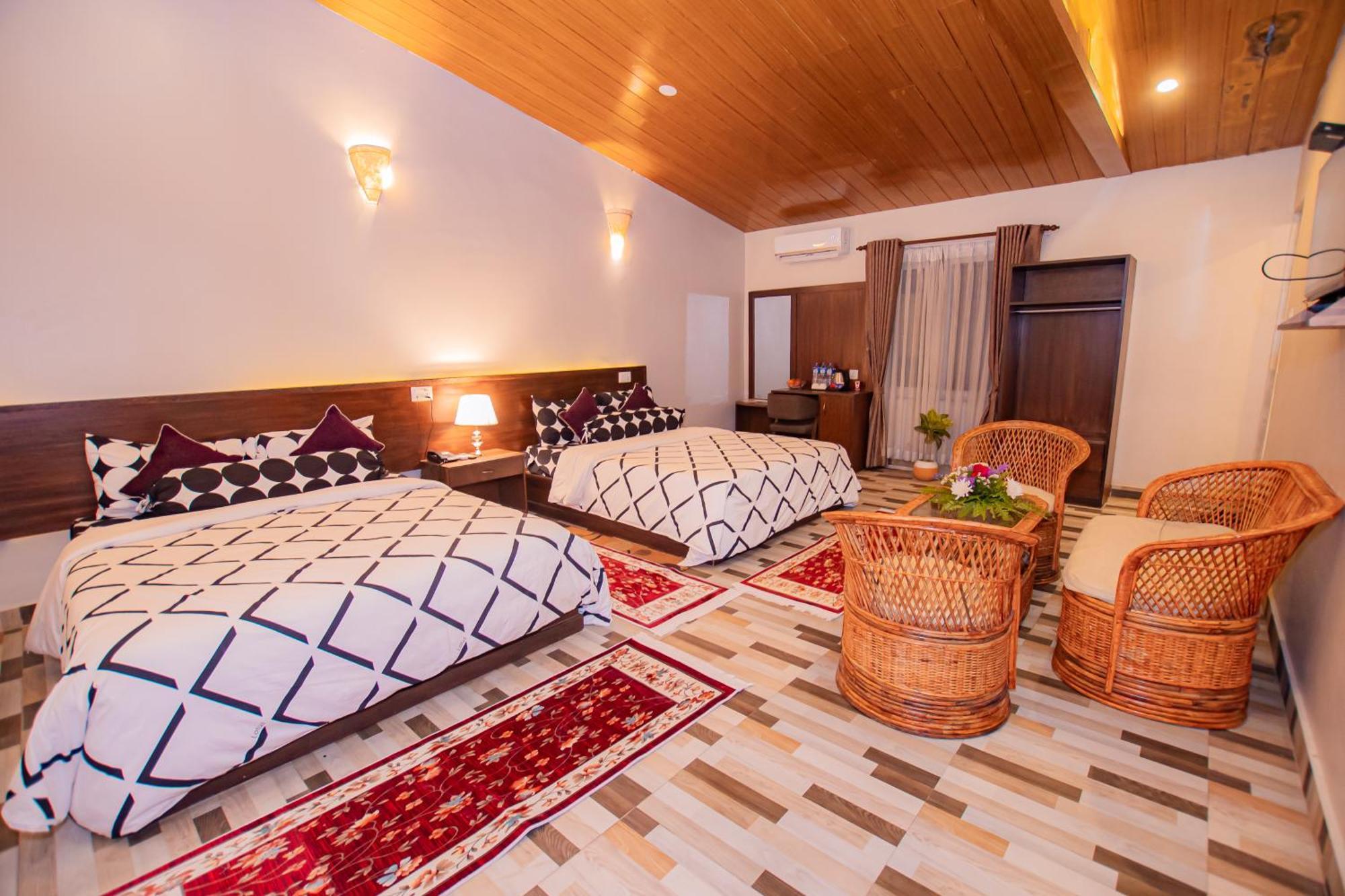 Busy Bee Resort, Ποκάρα Εξωτερικό φωτογραφία