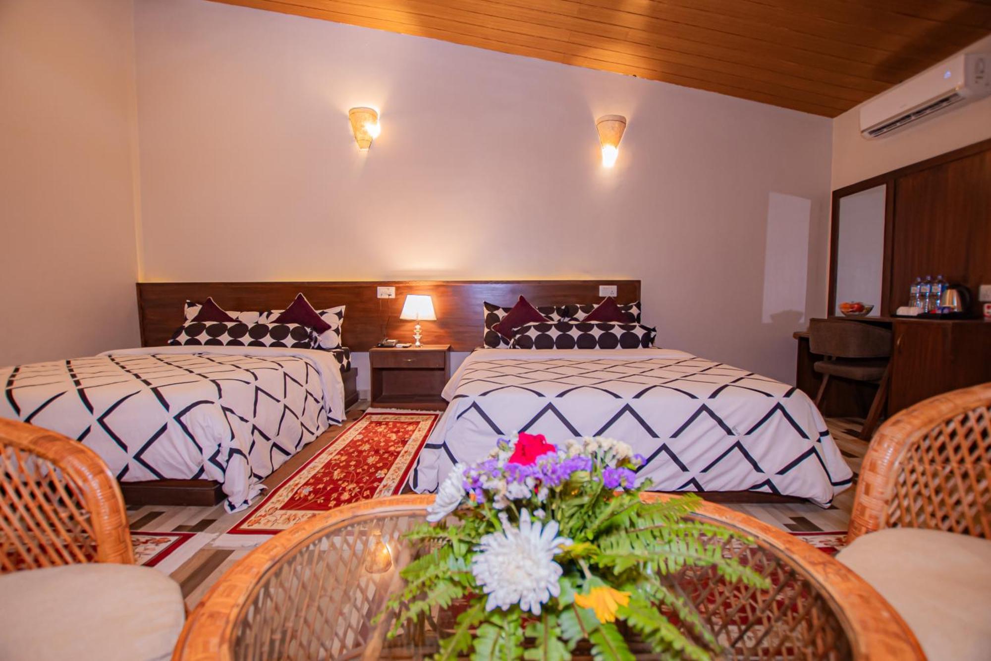 Busy Bee Resort, Ποκάρα Εξωτερικό φωτογραφία
