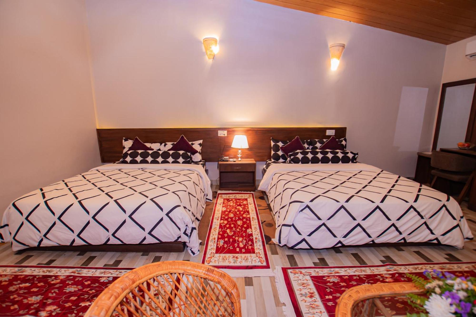 Busy Bee Resort, Ποκάρα Εξωτερικό φωτογραφία