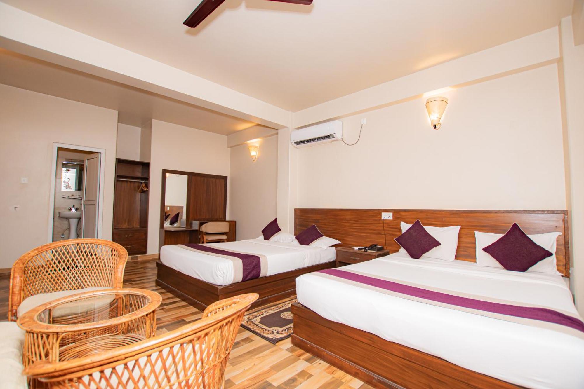 Busy Bee Resort, Ποκάρα Εξωτερικό φωτογραφία
