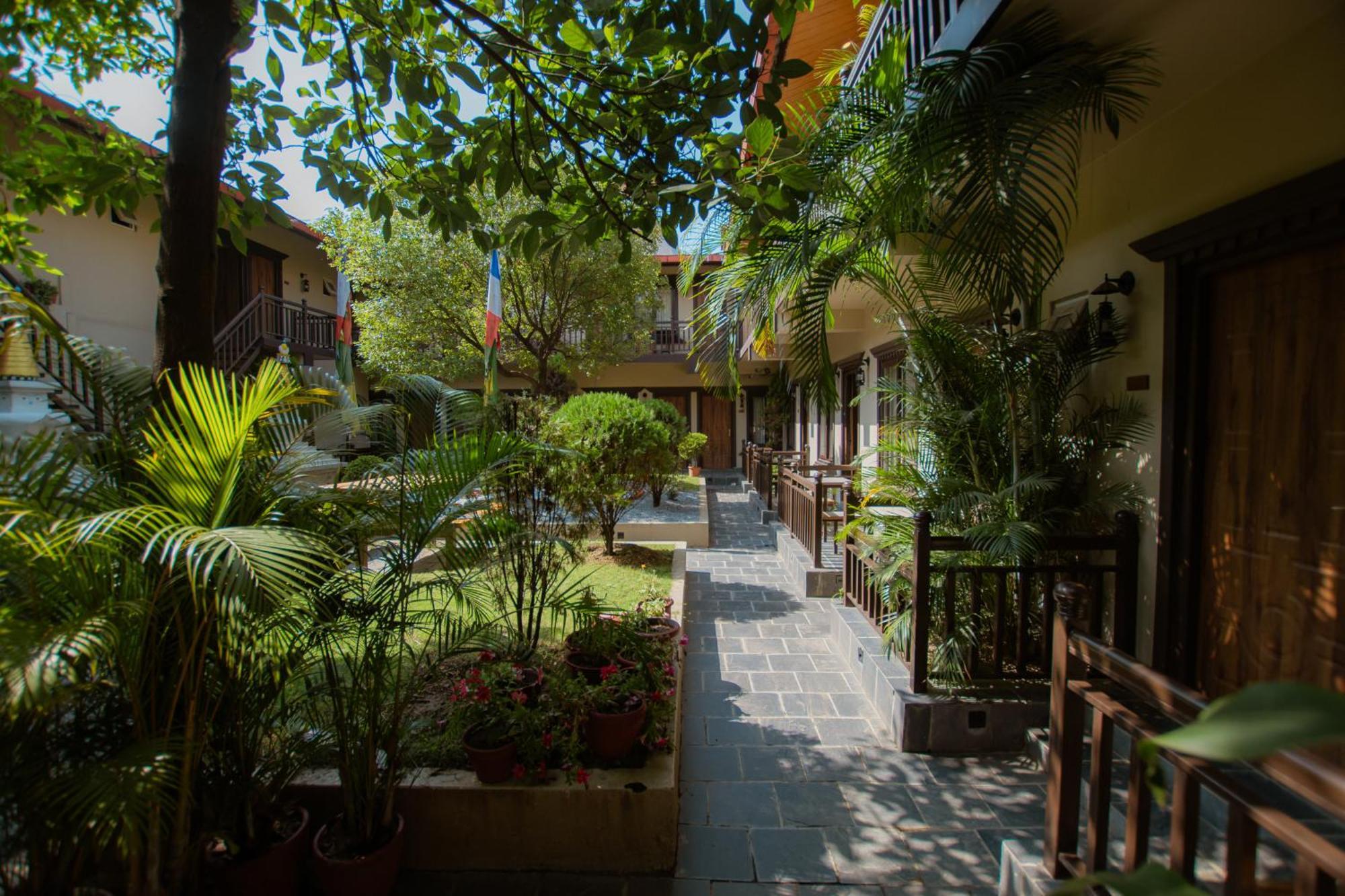 Busy Bee Resort, Ποκάρα Εξωτερικό φωτογραφία